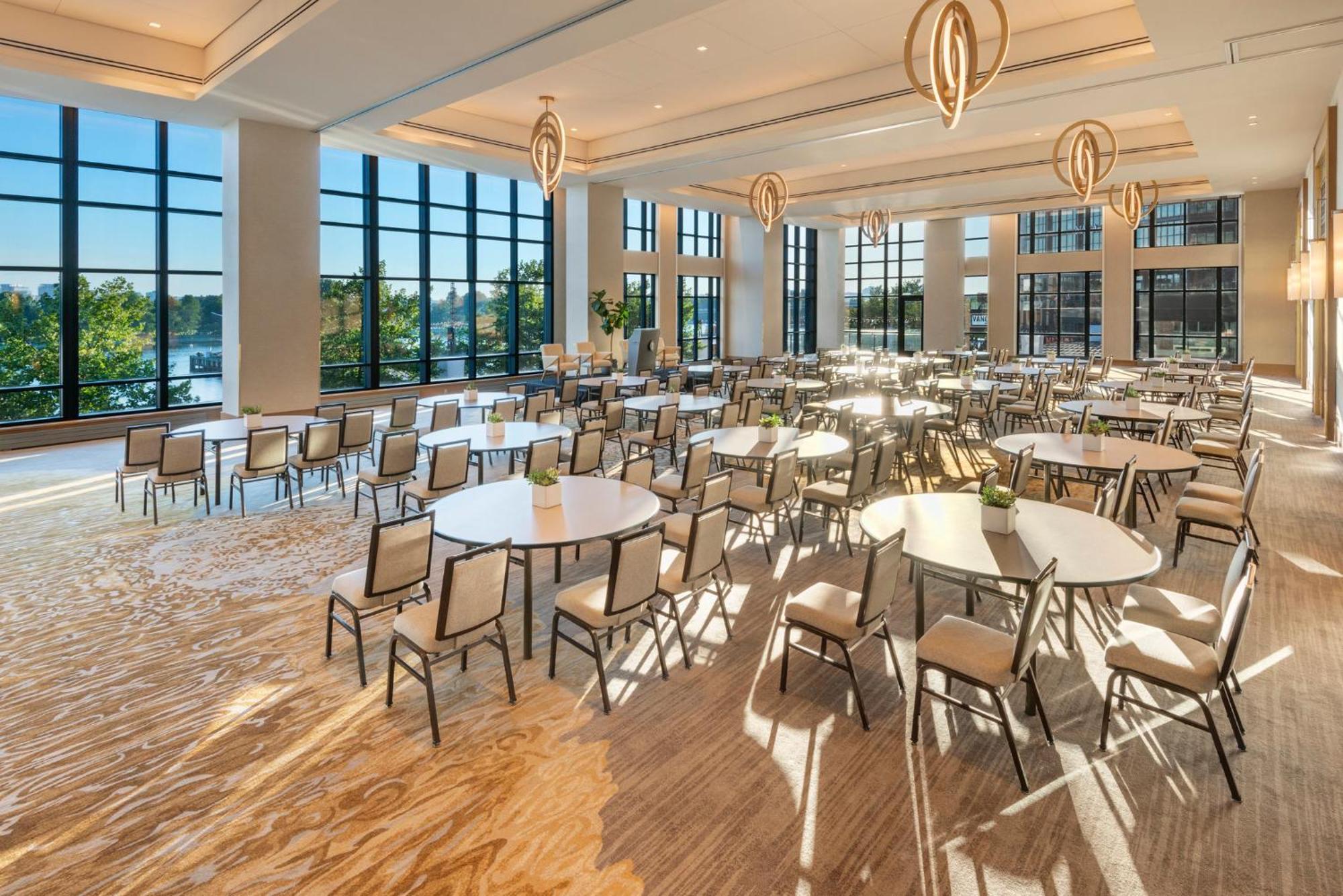 Intercontinental - D.c. - The Wharf By Ihg